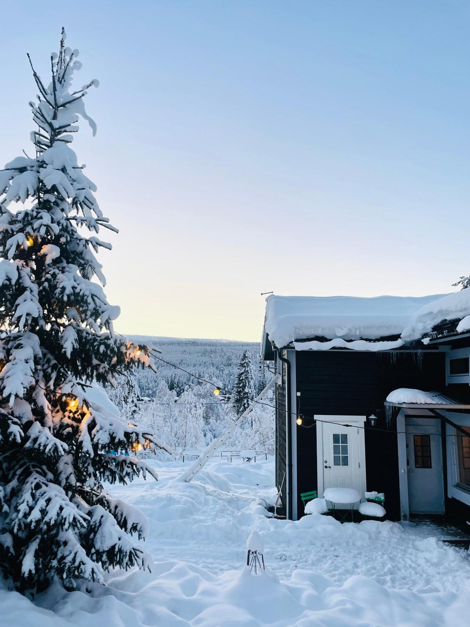 Lillstugan Saelen By Exterior foto